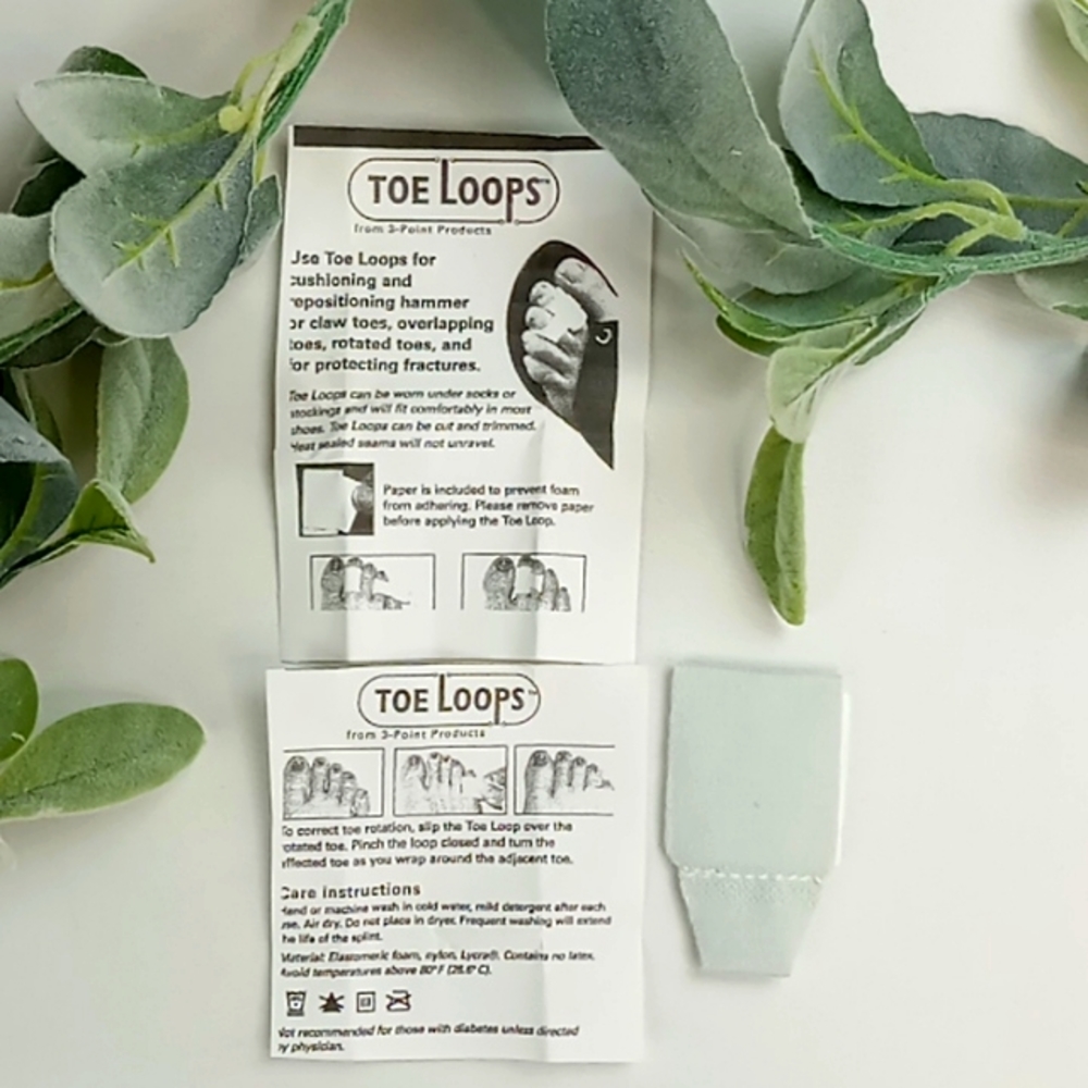 3-Point Products Toe Loops Wide